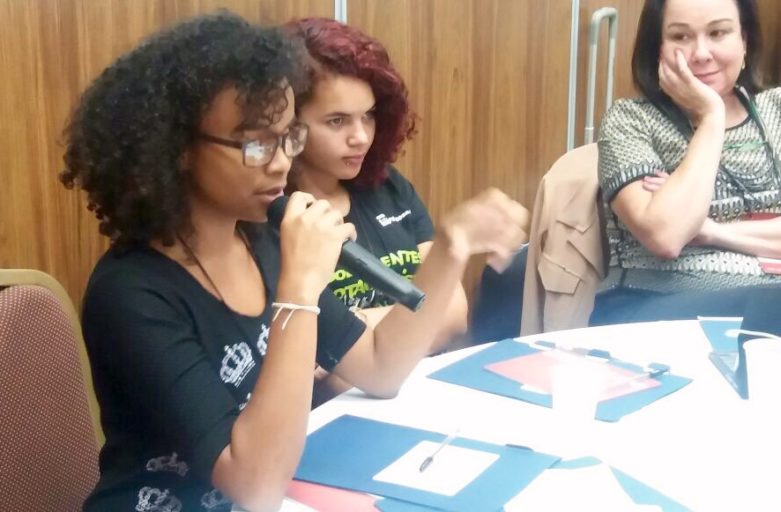 Adolescentes Protagonistas participa de consulta sobre educação em direitos humanos